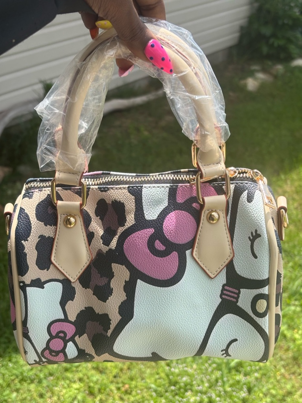 Hello Kitty Inspired Pink Accent Women’s Satchel Bag